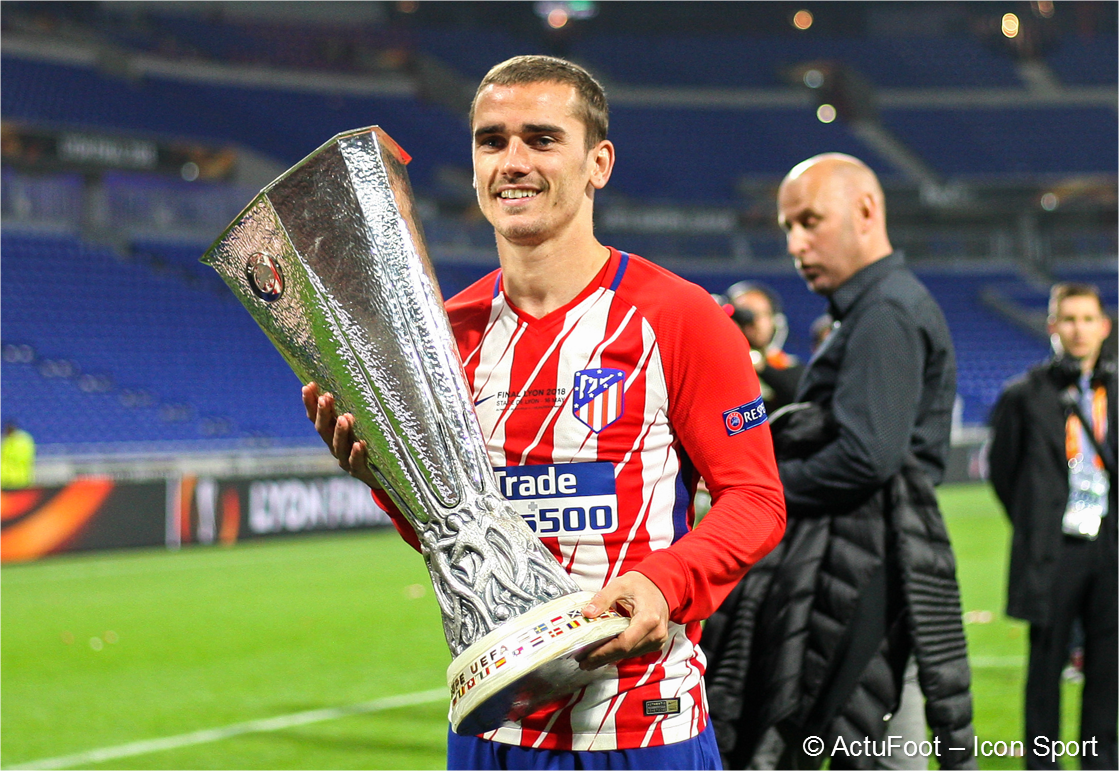ActuFoot_'s tweet photo. 🔴 OFFICIEL ! Antoine Griezmann reste à l'Atlético Madrid ! https://t.co/68IKYkWmSE