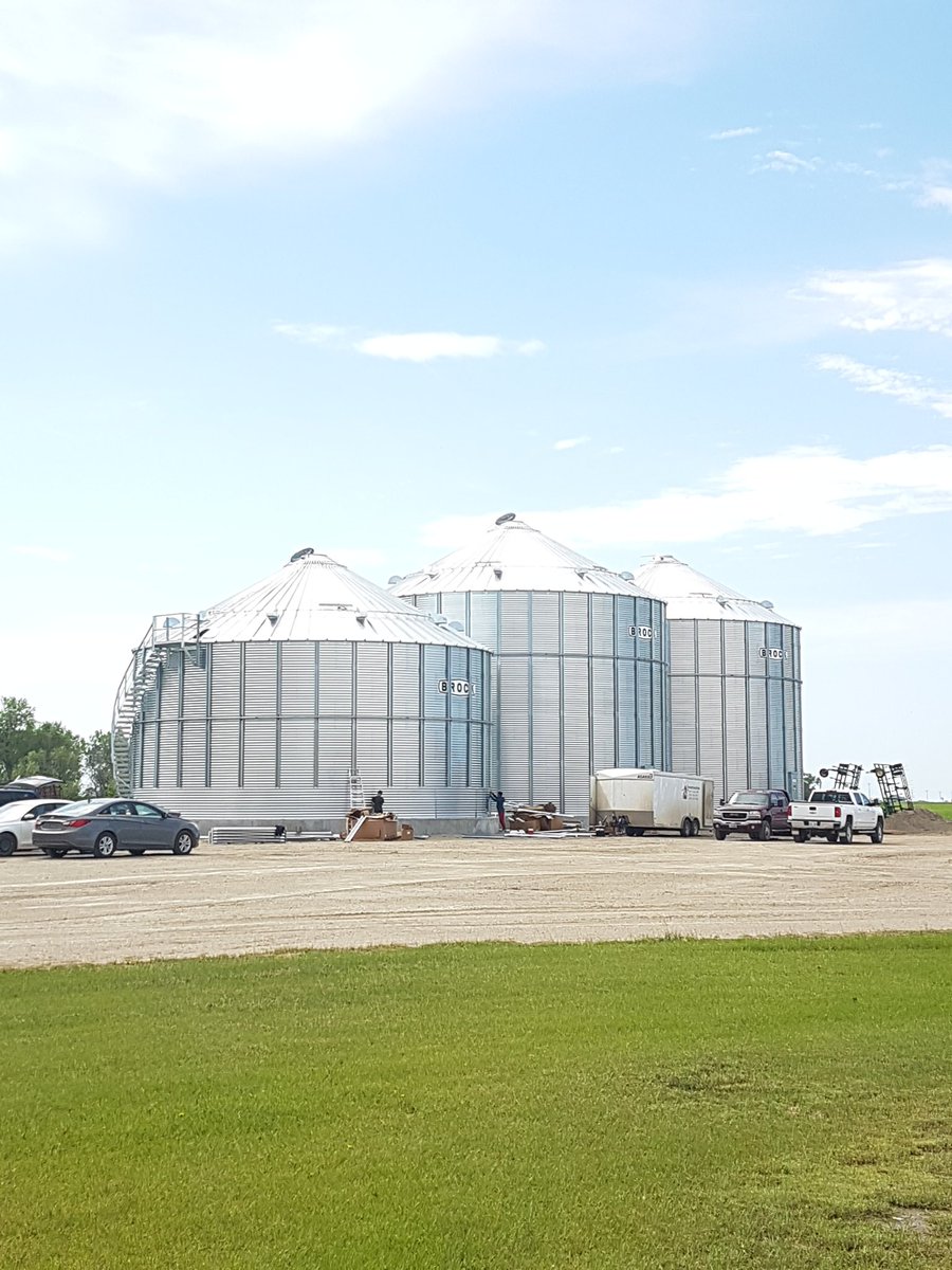 Thanks to <a href="/ValleyAgroServ/">Valley Agro Services</a> for fixing are storage issues. #bigbushels