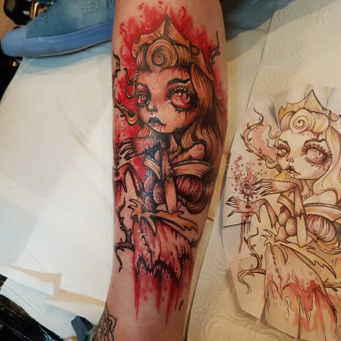 #Disney #labelleauxboisdormant #disneyaurore #roses #Dark #tattoo #tattoofullcolor by @samy netta chez<a href="/tag/disney"class="tags">#Disney</a><a href="/tag/labelleauxboisdormant"class="tags">#labelleauxboisdormant</a><a href="/tag/disneyaurore"class="tags">#disneyaurore</a><a href="/tag/roses"class="tags">#roses</a><a href="/tag/tattoo"class="tags"><span>#tattoo</span></a><a href="/tag/dark"class="tags"><span>#dark</span></a><a href="/tag/lovetattoo"class="tags"><span>#lovetattoo</span></a><a href="/tag/tattoofullcolor"class="tags"><span>#tattoofullcolor</span></a>