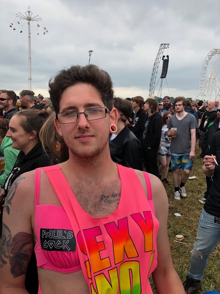 RealPaulsCock's tweet photo. #DL2018 @DownloadFest #paulscock https://t.co/z8mAedLqS4