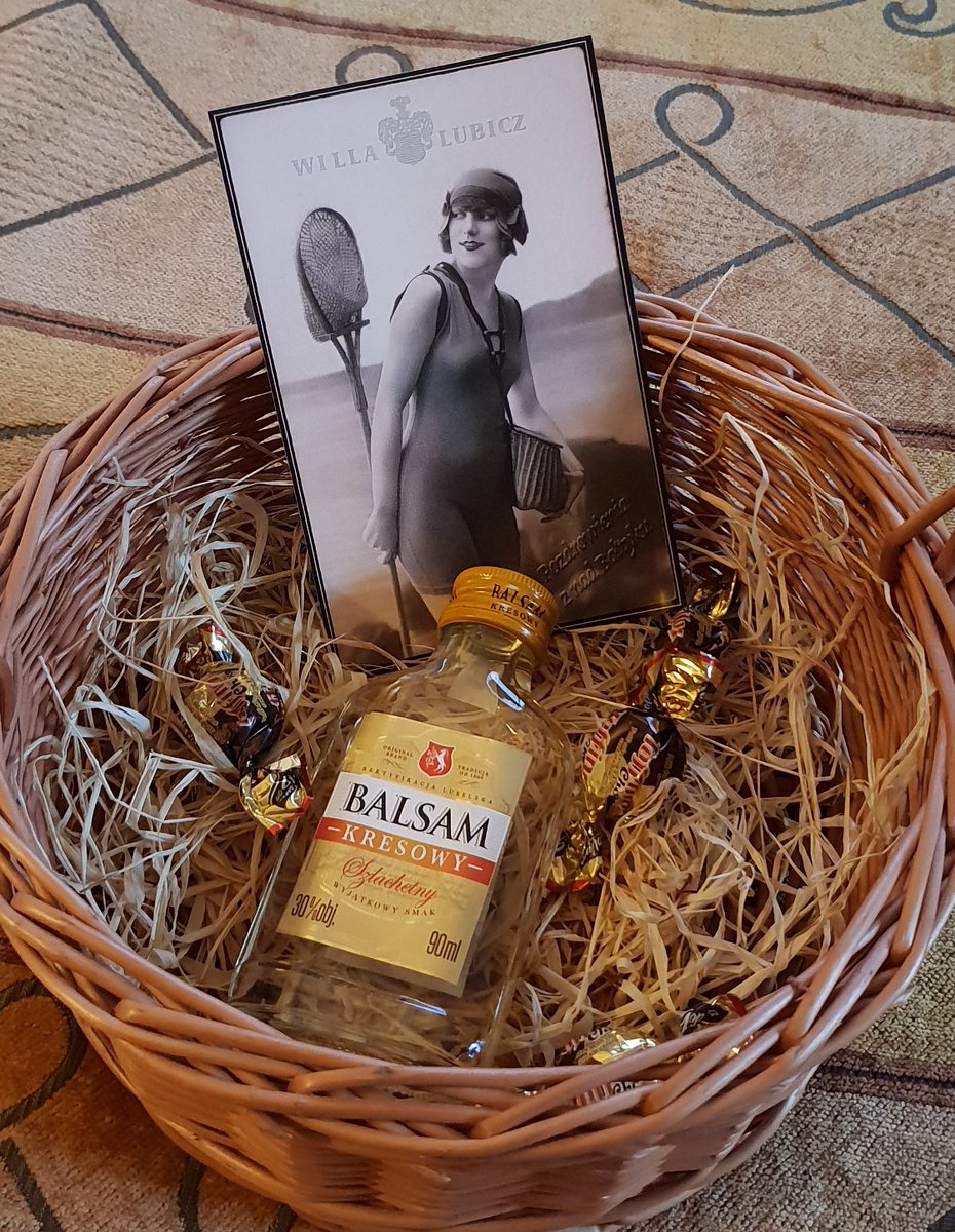 Eine nette hochprozentige Begrüßung im Hotel. Es gibt nichts, was es nicht gibt.