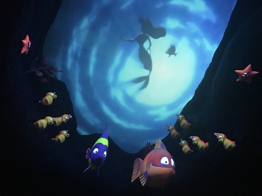 365DaysOfDisney's tweet photo. When you’re on a ride, don’t forget to look up! #DisneyTip #LittleMermaid https://t.co/5Ffus9HwEu