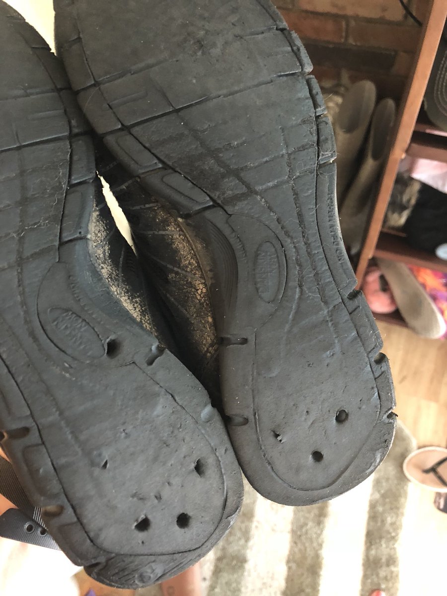 adorkableash_22's tweet photo. this is what my shoes look like after bartending 12-16 hour shifts every weekend. that’s working straight, with no breaks and not being able to sit for even a second 🙃 and no, these shoes aren’t old. i just go thru them like crazy #bartendingproblems https://t.co/fnbYH27r70