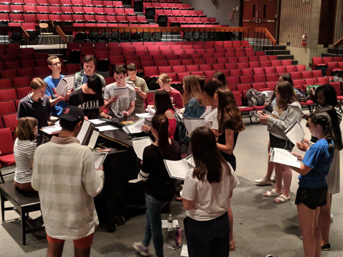 We had a great time singing through all the audition songs for "Hunchback of Notre Dame" at the audition workshops this week! Audition sign-ups and crew applications are open to all high school students at ABDrama.org We hope you'll join us!