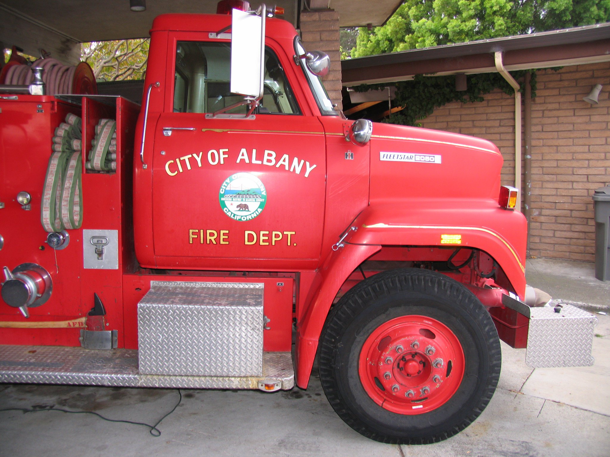 city-of-albany-ca-on-twitter-have-you-met-your-local-albanyca-fire-department-the-afd-provides-critical-services-such-as-fire-protection-earthquake-preparedness-and-much-more-learn-more-about-what