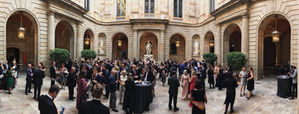 HadleyStudio's tweet photo. Award reception of the AMEC #AMECSummit @AmecOrg in sunny #Barcelona / #barcelona #eventphotographer https://t.co/1zPu2eWVbi