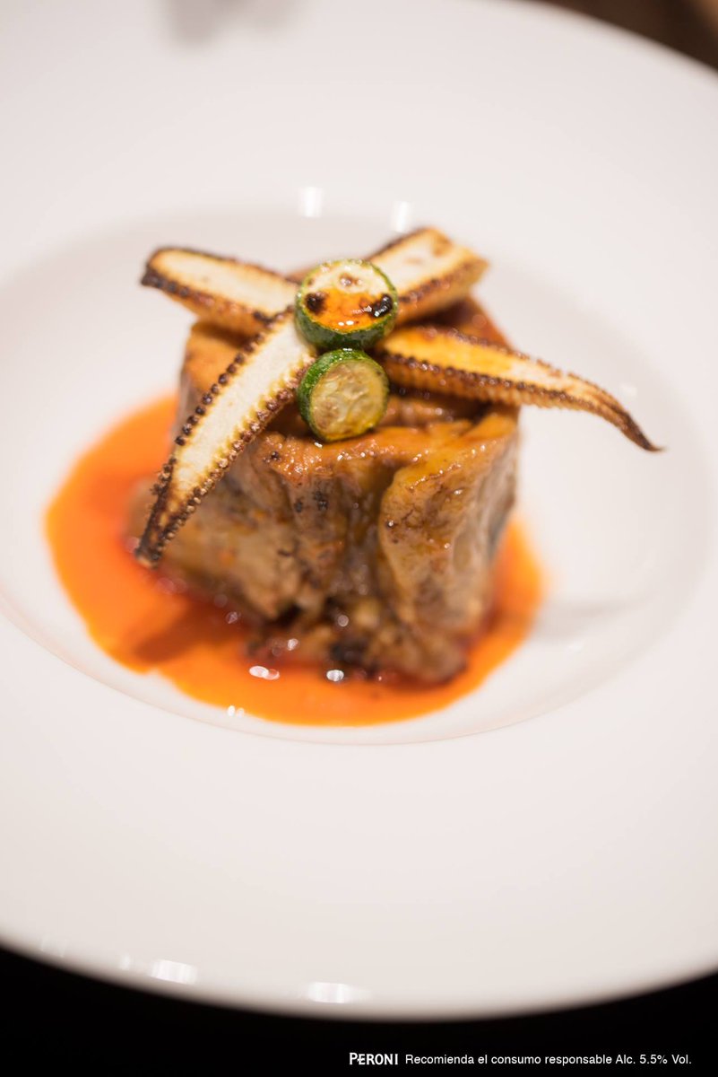 Hace unos días tuve el placer de elaborar un menú exclusivo en la primera ¨Amicci Dinner¨ de la cerveza italiana <a href="/peroniuk/">PeroniNastroAzzurro</a> . 
Gracias <a href="/TheZoomAgency/">The Zoom Agency</a> por volver a contar conmigo!