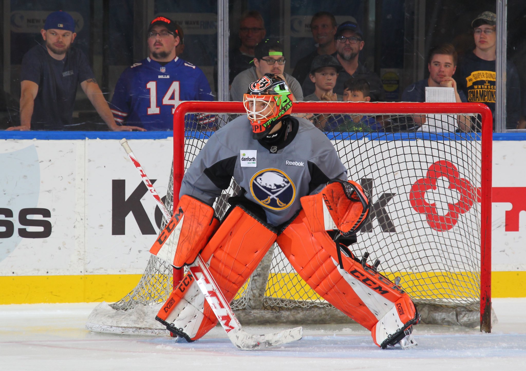 Buffalo Sabres sign goaltender Ukko-Pekka Luukkonen to entry-level deal