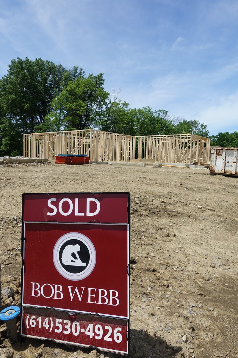 bobwebbhome's tweet photo. Swing by Canby Court this weekend to see the progress being made on both our model homes!  This stunning Simplified Living neighborhood is right around the corner from Ohio's Most Impressive Show Home in @JeromeVillage! https://t.co/Yzz2TllrdV