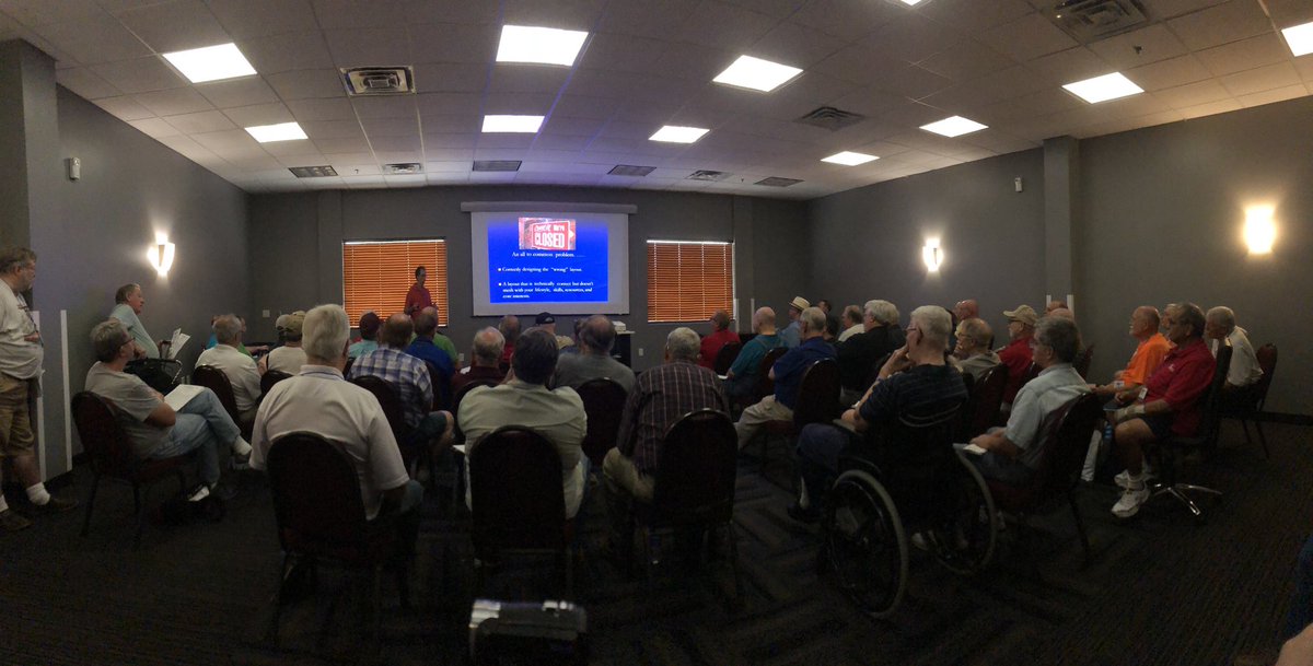 austineagle2018's tweet photo. LSR Convention Day 2 underway! Special Guest Lance Mindheim packs the clinic room and we learn how to paint backdrops. #AustinEagle https://t.co/1KfMUlovNn