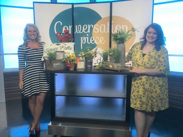 ConvoPieceSF's tweet photo. Thank you so much to KSFY News for having us on this morning to talk about Summer Decor and our One Year Anniversary! To check out the feature go to https://t.co/rqriDzJFLZ https://t.co/cexgQGT9gX https://t.co/IwpyrLag74
