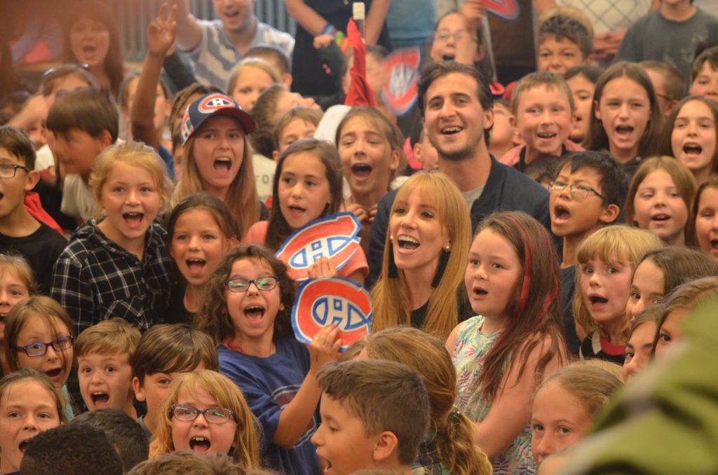 LaNouvelleNet's tweet photo. «L’équipe étoile» de Marie-Pierre et Phillip Danault? C’est elle! @Philip @phildanault @csbfops #Victoriaville @VilledeVicto @CanadiensMTL @TigresVicto https://t.co/XOjN0LtWWI https://t.co/cERWTKb3ka