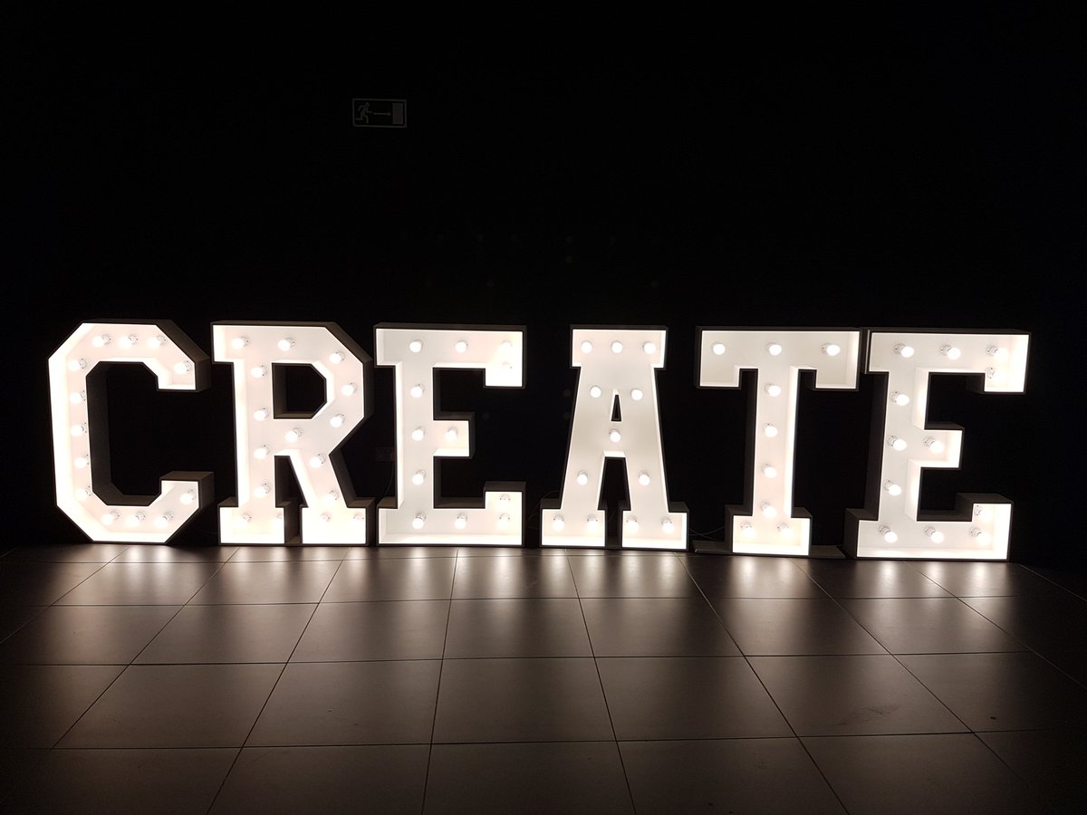 gmartsprize's tweet photo. Enjoying the #CreateAwards18 by @UoS_ArtsMedia. Well done everyone who has been nominated. https://t.co/jXxYpxEbgy