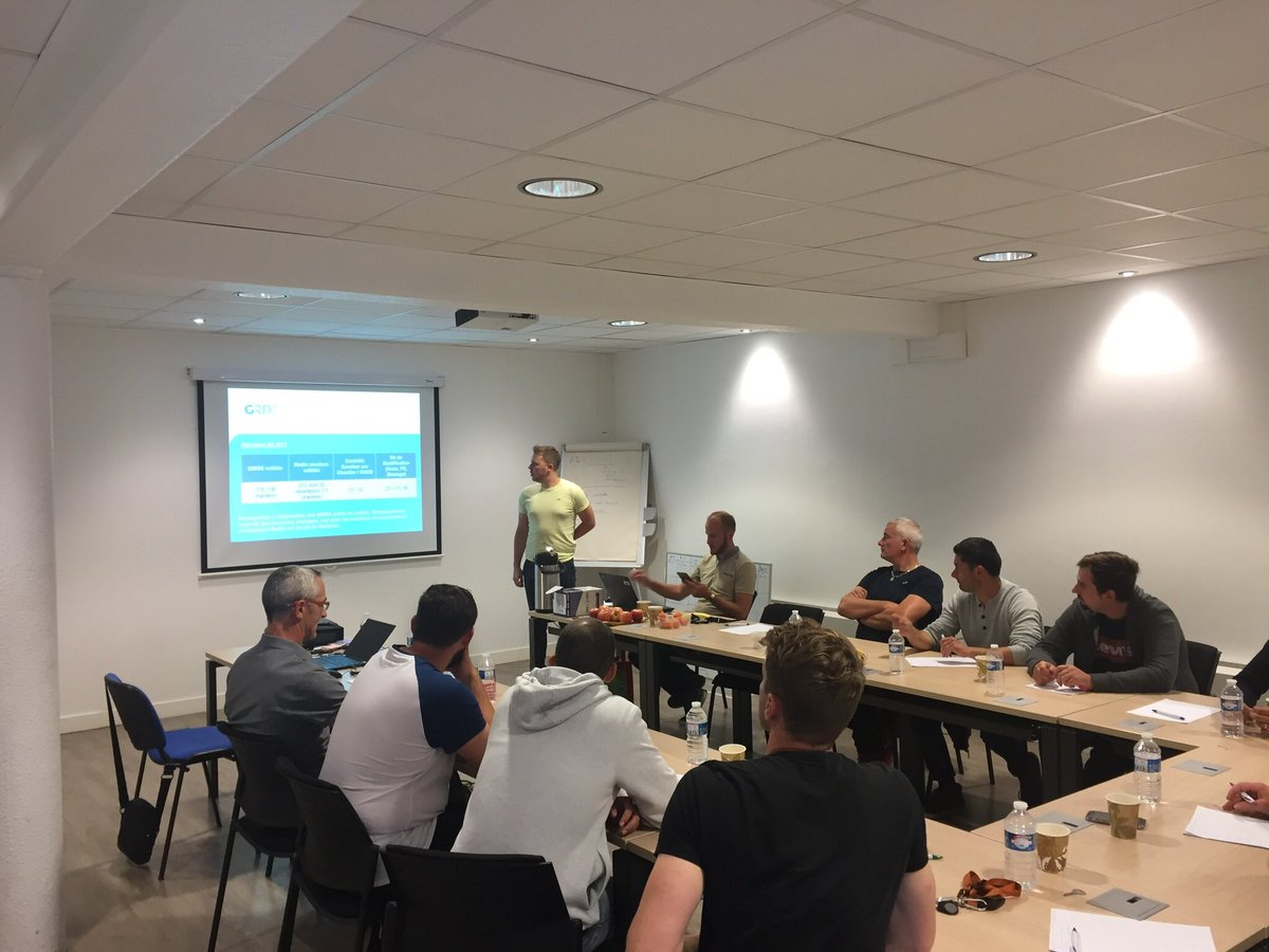 SagotPa's tweet photo. Réunion d’agence MSG ATM travaux et Qualité Soudage Haut de France aujourd’hui : point sur les objectifs 2018 à mi-année #GRDFNO https://t.co/mqjE97zdBY