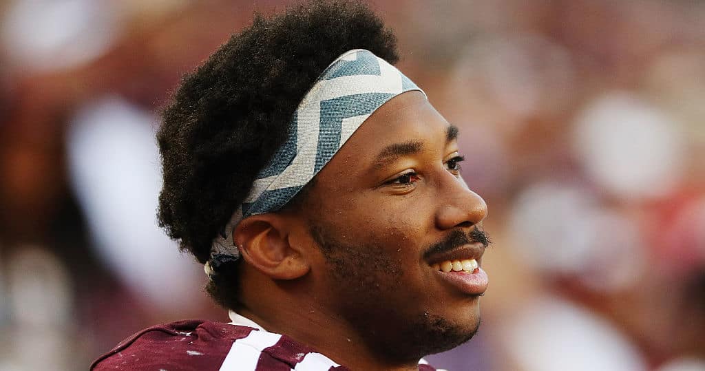 SECCountryTAMU's tweet photo. Myles Garrett ripped by Smash Mouth on Twitter after commenting on Kevin Durant, Warriors  #GigEm https://t.co/cPacFAqeJC https://t.co/t1Me8sPbY4