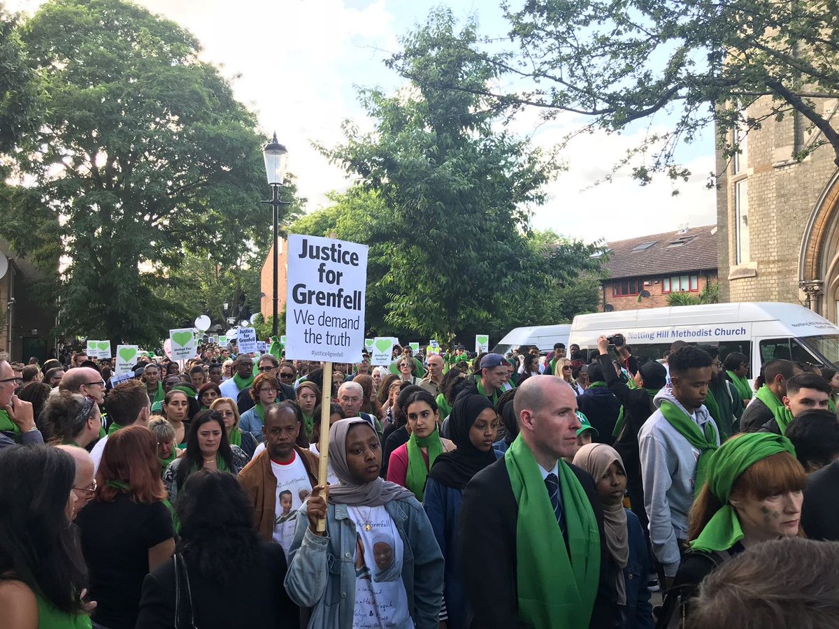 Tonight's silent march to remember the 72 people who died in the #GrenfellTower fire was a powerful and moving show of solidarity.

Together we mourn. Together we overcome.

#GreenForGrenfell