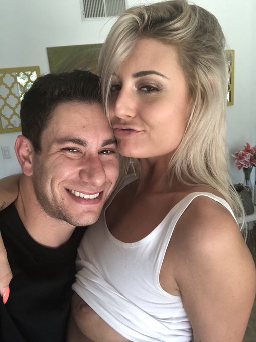 Always Fun on set 👅  @BradKnightXXX https://t.co/RCd8YgBIwB<a class="tags" href="/tag/bradknightxxx">@bradknightxxx</a>