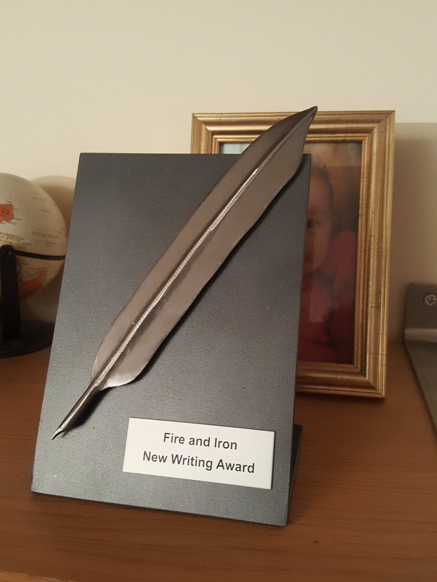 laurahwriter's tweet image. So proud of my New Writing Award from @LDRAMAFEST that, without thinking, I actually eclipsed a photo of my baby daughter with it 😂 #mumoftheyear #goingtohell Thanks again to @BradsMrs and @SimplyTheatre_ for making it happen. ❤
