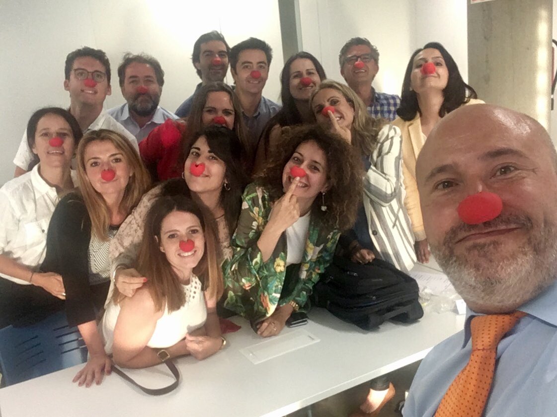 Joseluislosa's tweet photo. Divirtiéndonos y aprendiendo a hablar en público en el Programa en Dirección de Control de Gestión y Estrategia (DCGE) de Loyola Executive Education de la Universidad Loyola Andalucía. https://t.co/Fgpst0e9Mt