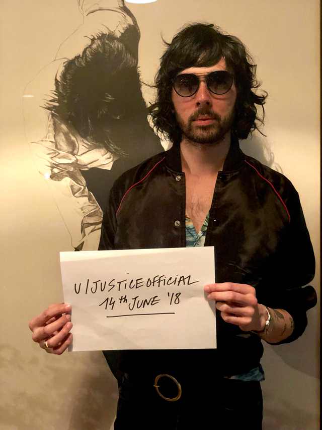JusticeElectro's tweet photo. This just happened on Reddit 😮 #etjusticepourtous https://t.co/pm9XQJ2geb
