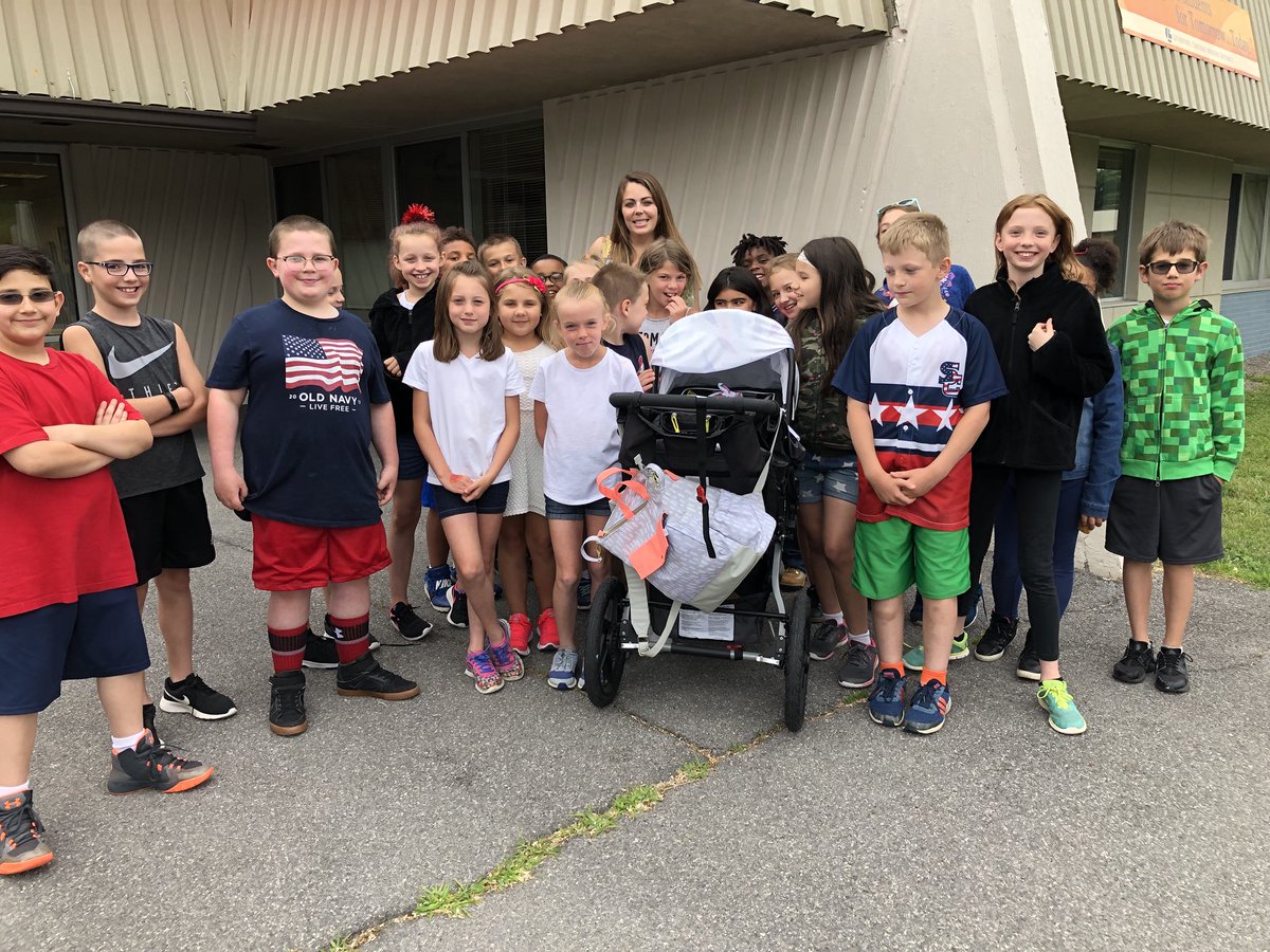 MrsLaneLBE's tweet photo. Loved visiting my class today and introducing them to Grace! https://t.co/xTqozrC9PL