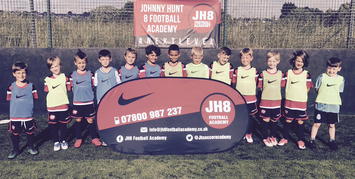 Jhsocceracademy's tweet photo. T H U R S D A Y  A T  T H E  
A C A D E M Y 

Another Outstanding training session by our U7s # N E X T L E V E L 

🔴Guy was tonight's Star Player
⚫️Travis won the medal 

# C R E A T I N G P L A Y E R S
# t r a i n l i k e a P R O https://t.co/GAGnSZSRTO