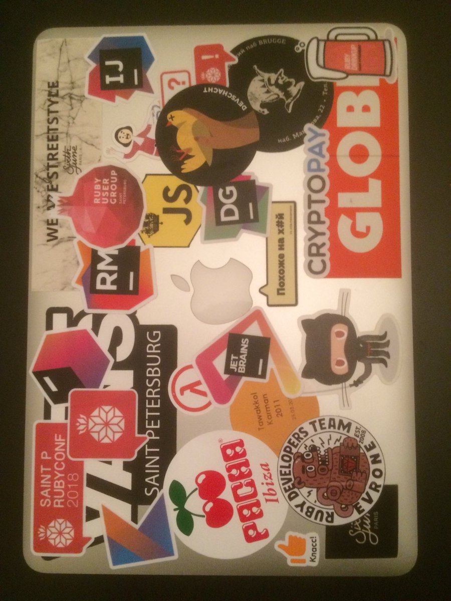 paveldemyanenko's tweet image. На маке появились классы #ok #piterjs