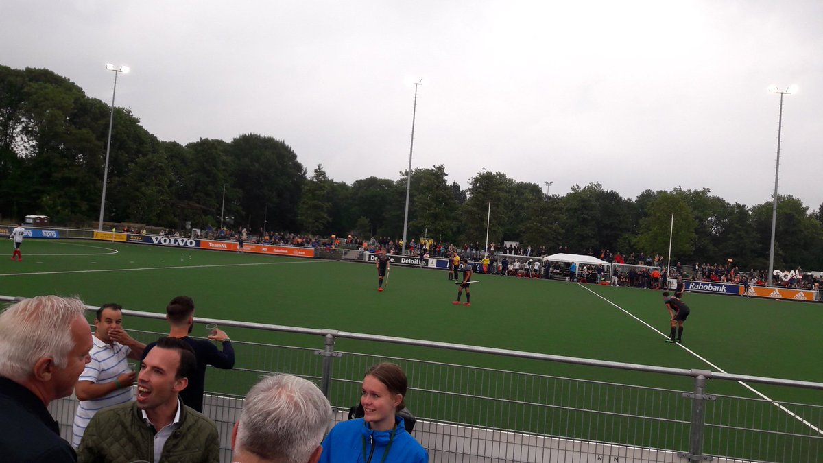 HansFreije tweet media