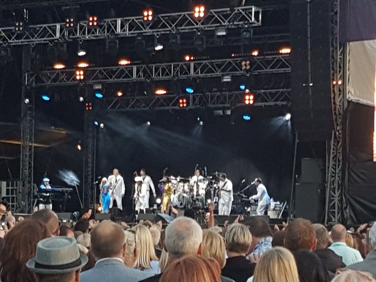 DTWhipp's tweet photo. @nilerodgers thanks for a #goodtime we had a blast! #nocturne #chic https://t.co/ayTyHpeEsP