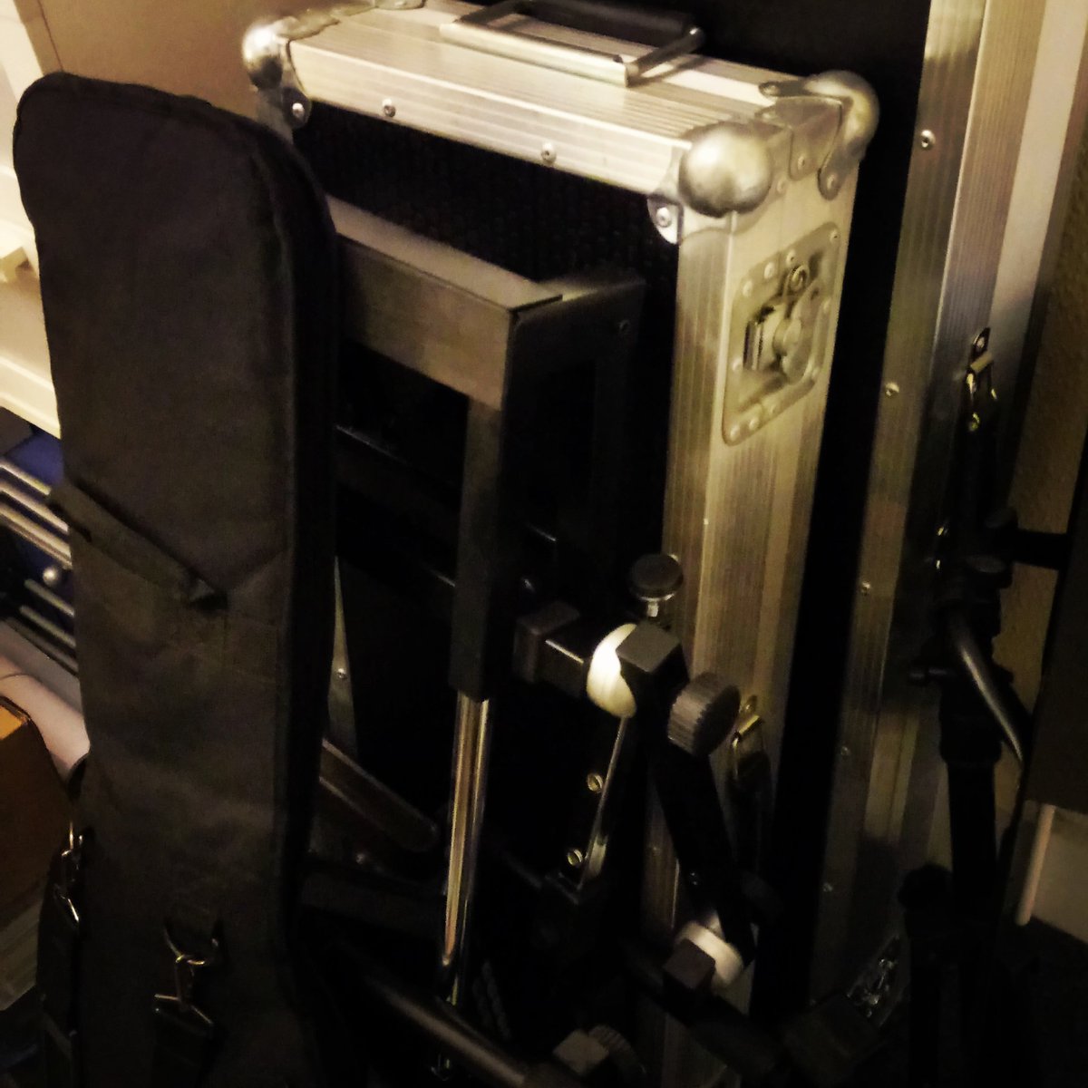 OpusScience's tweet photo. All packed &amp; ready to go for tomorrow's live show in #BirminghamUK at @TwoTowersAle &amp; @GunmakersBrum with @AbsoluteValenti @ninasounduk @je_suis_sierra @Lazerdiscs &amp; @DriveMusicRadio

#synthwave #retrowave #synthpop #vaporwave #funk #retro #retrofunk #livemusic #Birmingham https://t.co/h0CbQdMjz3