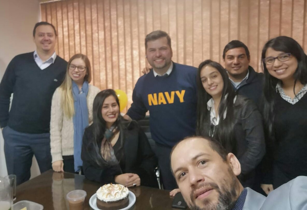 FaisCBSA's tweet photo. #DeCumple https://t.co/lDmEYtxGSz