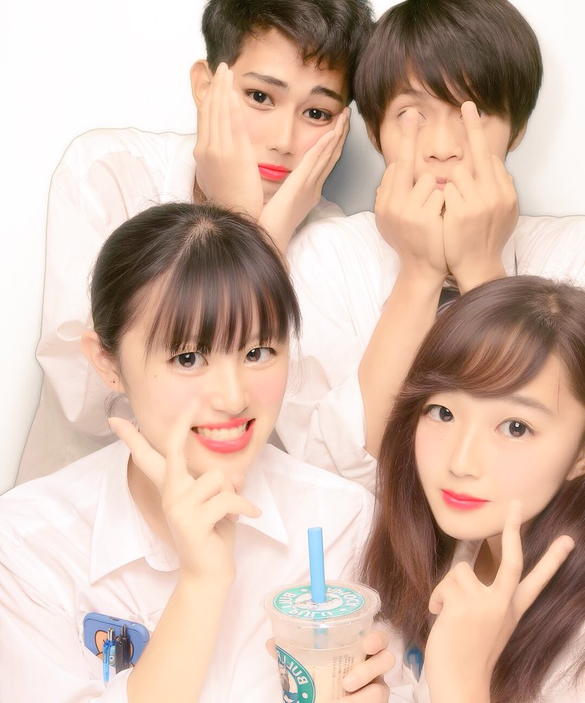 im_kyle04's tweet photo. 昨日この謎すぎるメンでカラオケ行った🎤
ちょー楽しかった😊
今度このメンツでディズニー行こぜ https://t.co/OBfE5wYX30