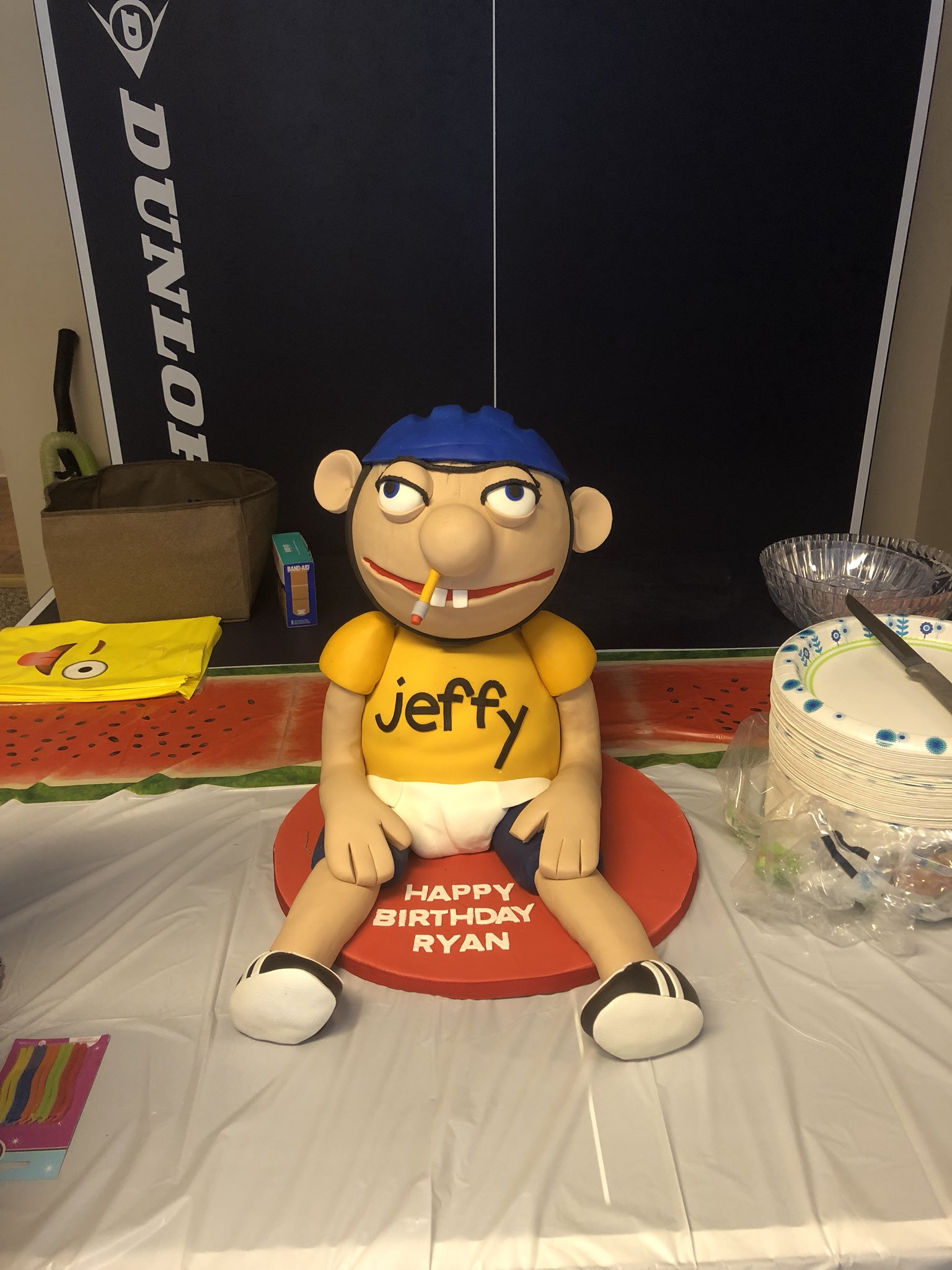 Update 112+ jeffy cake topper in.eteachers