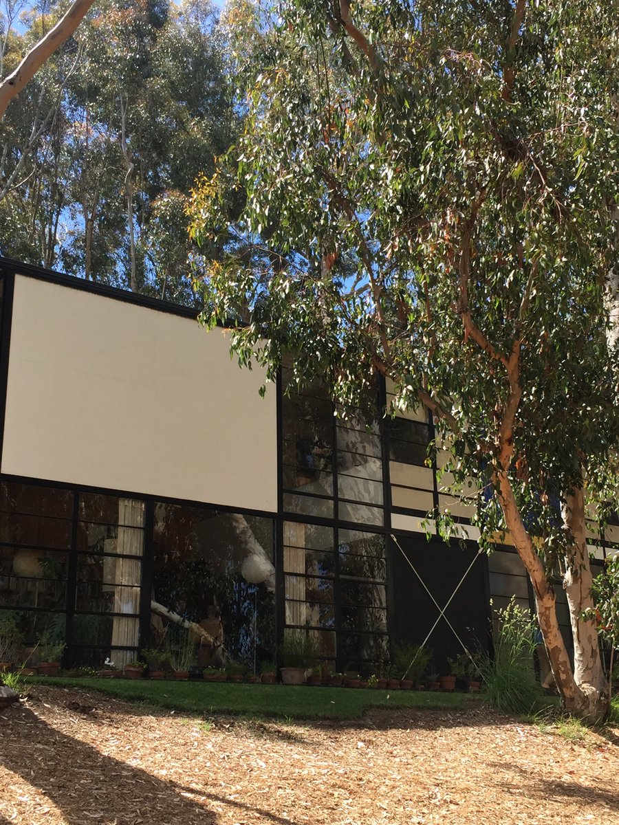 Lisa_See's tweet photo. The Eames House in Pacific Palisades. #mydayin la https://t.co/C8tXxaIFfu