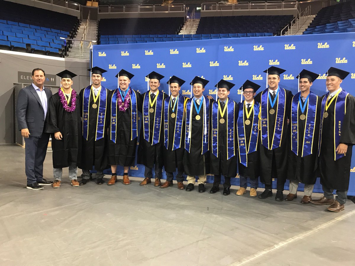 🎓 and ⚾️. 

#GoBruins
