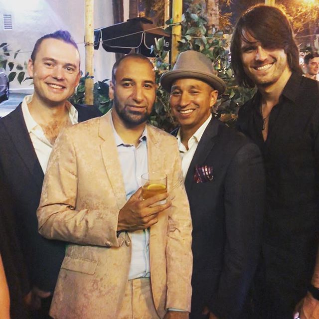 derekoldsmusic's tweet photo. Heavy hitters!! Always a good time @delilah #livemusic #jazz #jazznight  #foh #livesound #losangeles #losangelesfilmschool # https://t.co/DSoaPPJbT7 https://t.co/Aj26KVQJzk