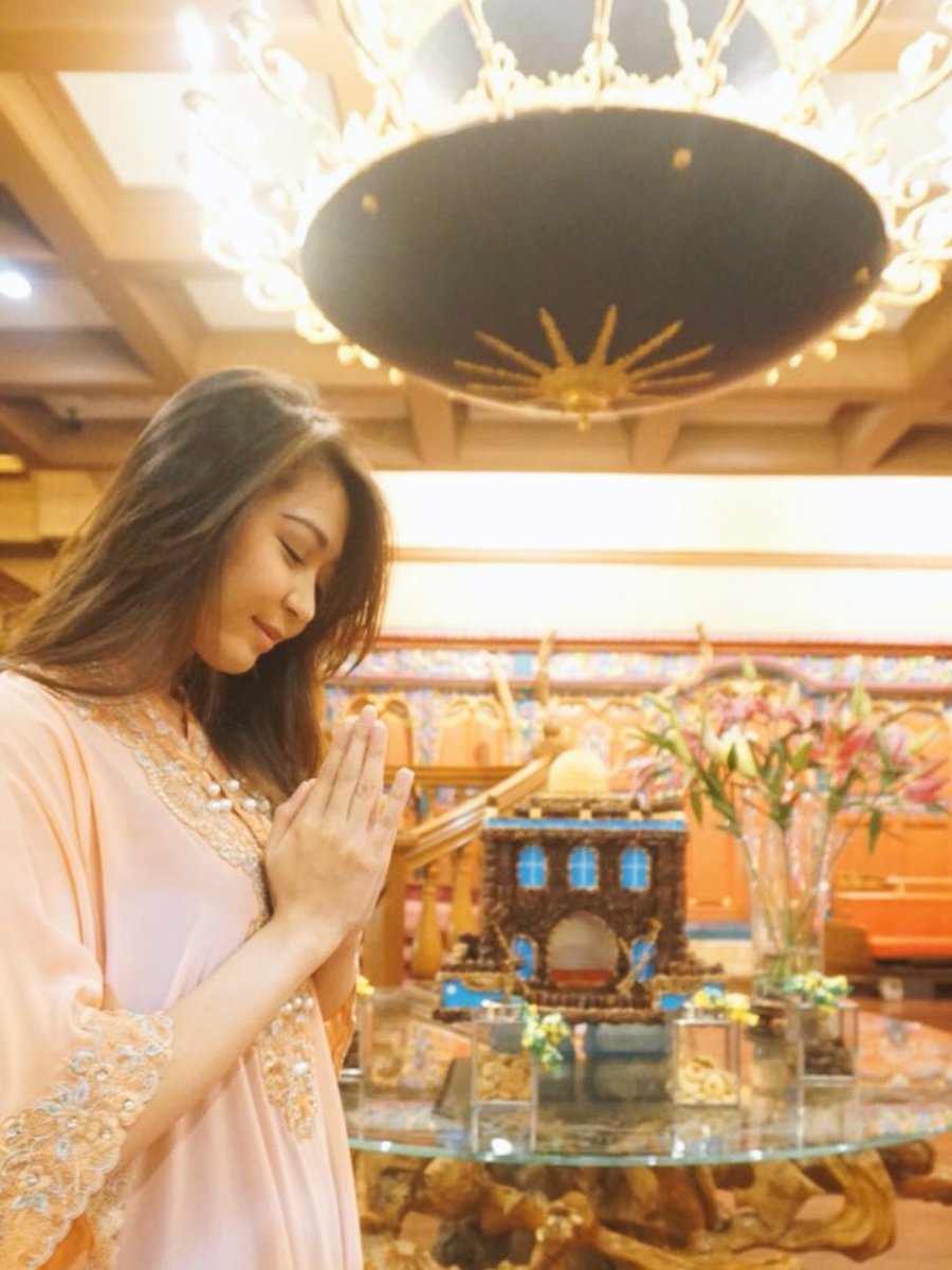 jcvrnd19's tweet photo. Selamat Hari raya Idul Fitri, mohon maaf lahir dan batin 🙏🏻
=] 💙 https://t.co/MiJgvJuuMx