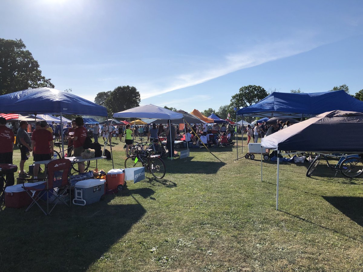 Amherst_Chamber's tweet image. Great time at the #CorporateChallenge2018! Thank you to all who joined our team! #goodexercise #goodfood #goodtime