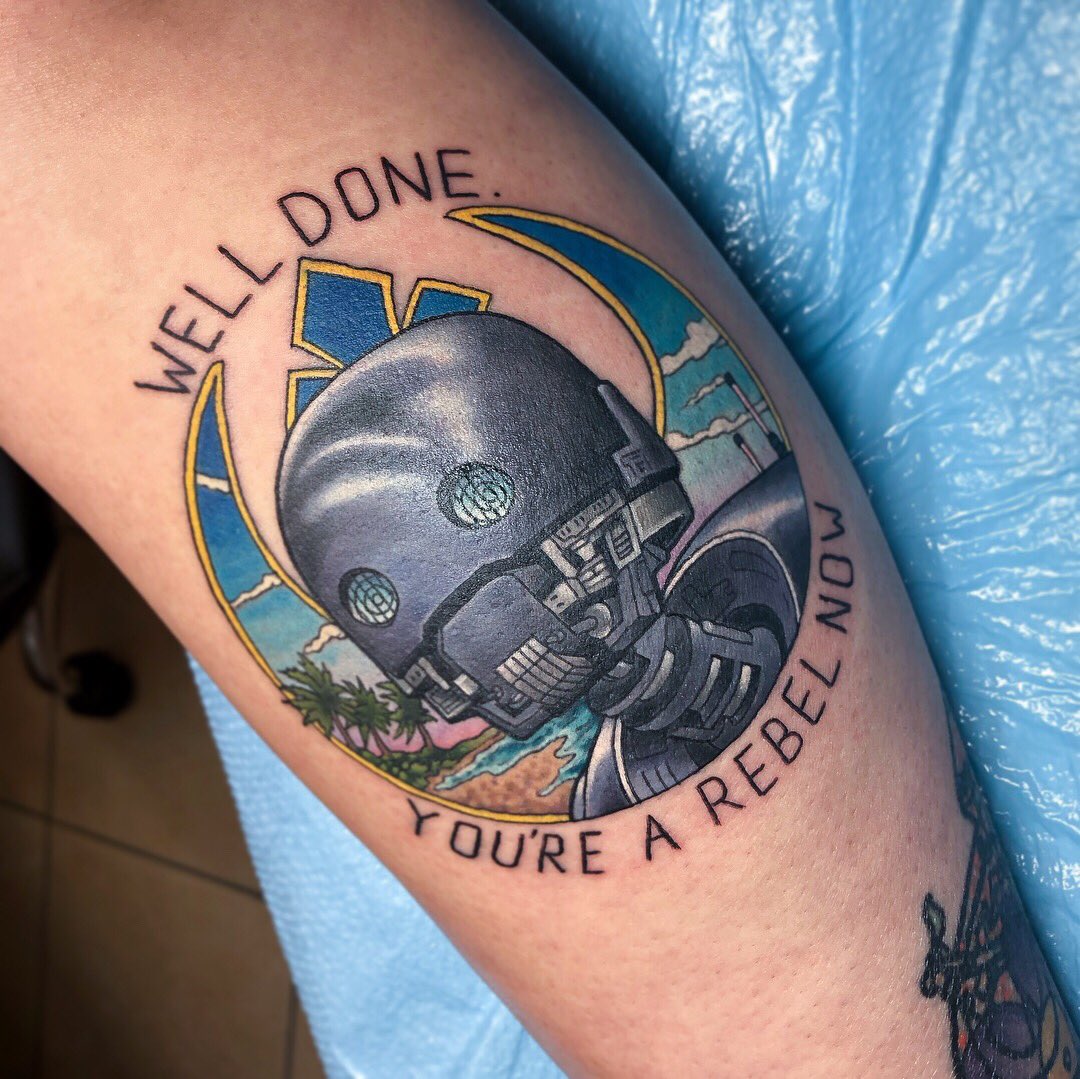 Aj Camarillo On Twitter My Droid Tattoo Count Went Up By One On Sunday Thanks To Mikebiancoart So In Love With It And Already Thinking Of The Other Droids I Need