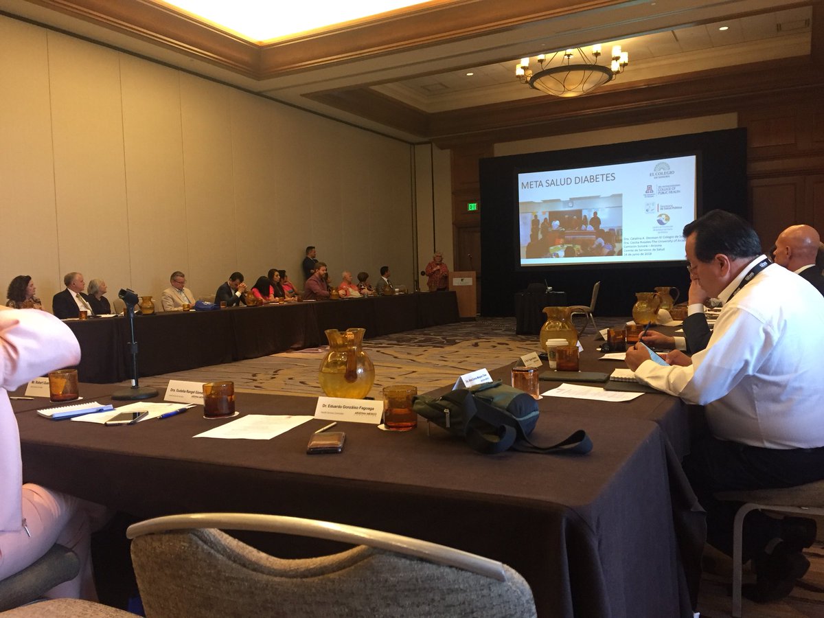 AzMxCom's tweet photo. Exciting things being discussed at the Health Services #AMCCommittee #CSACommittee regarding the outcome of the region health expo. Big things in store! #AMCSummit18 @AZDHS @ssaludsonora https://t.co/qnxejJWrQp
