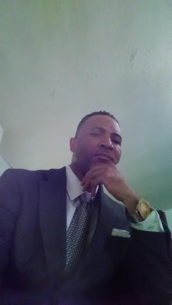 kenharden65's tweet photo. ""Hundreds of thousands following YOU?
Popularity will fade, but YOUR relevancy is the key to making those who follow YOU successful..." -ken harden-
#ShareGoodContent
#MOGIMEDIAGROUP
#BeInformative
#SocialMediaMarketing https://t.co/0vK8okkc06