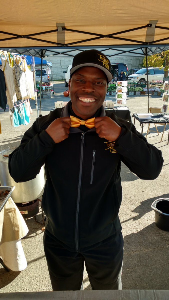 TootiesPeanuts's tweet photo. See you Saturday from 8 til 1 @MidtownFarmMkt #TootiesPeanuts #boiledpeanuts #friedpeanuts #vegan #glutenfree https://t.co/YfWLUGJuOu
