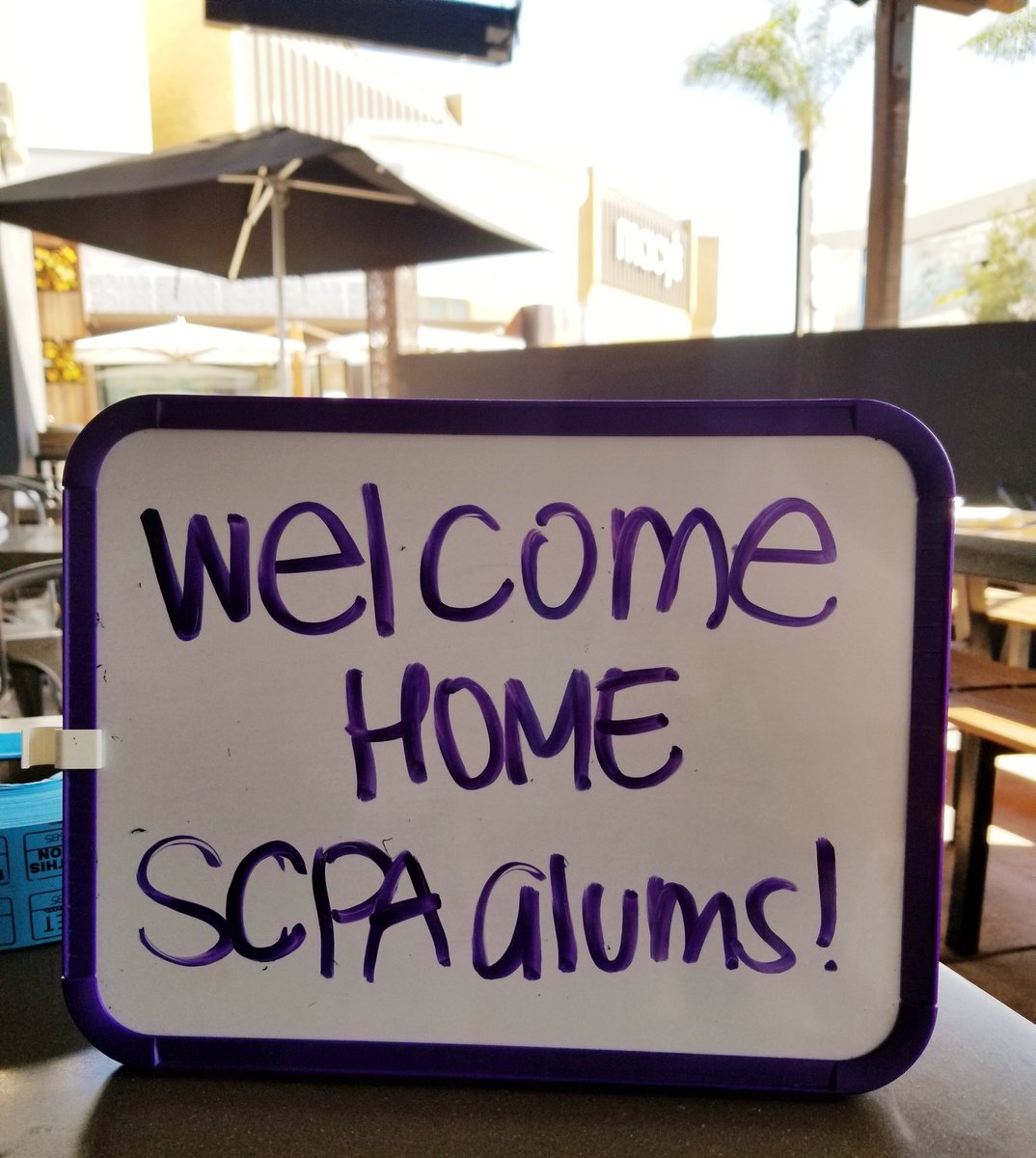 ashstevensmedia's tweet photo. We're here and ready to go! Hope to see all of my fellow #SCPAalums tonight! https://t.co/x16mbnW1aM
