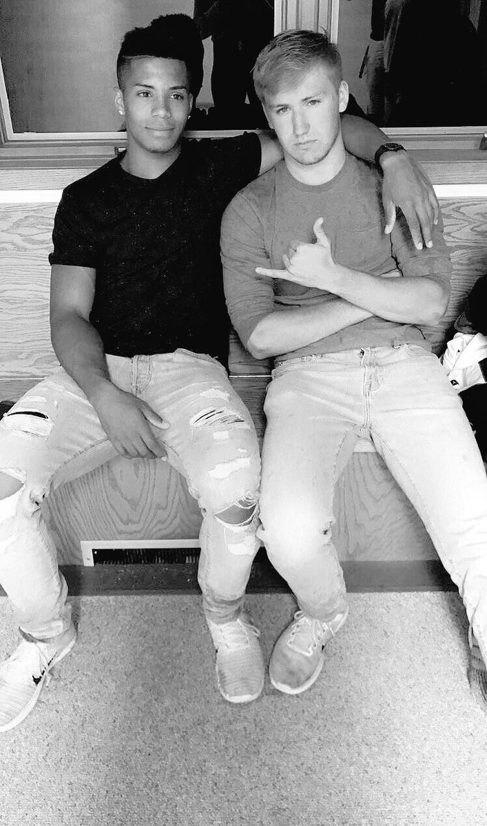 Ty_Rider_'s tweet photo. Happy birthday to my dude @ItsKevonJackson 🤘🏽 Good luck with everything bro, gonna kill it. More memories to come 😴 https://t.co/qcBve9J9wU