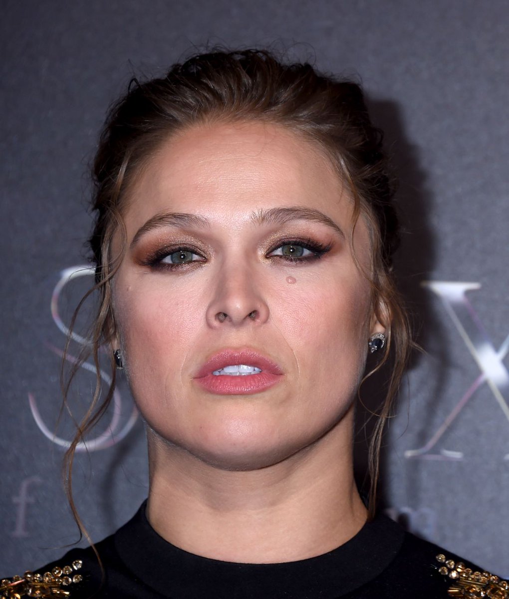 Unknowing2200's tweet photo. Jesus Christ!!! 😍😍😍 Ronda Rousey is so fucking sexy, she is such a tease! #Cumtribute https://t.co/YOaryfCKLj