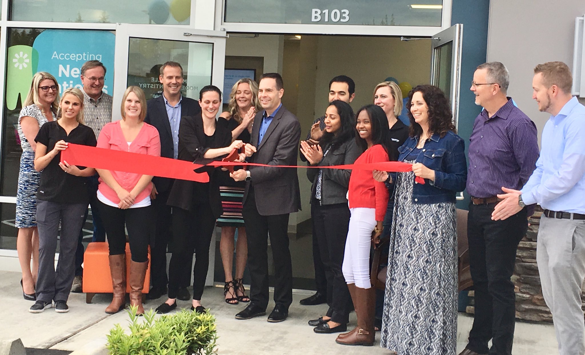 Marysville Wa On Twitter Congratulations To Marysville Modern Dentistry Celebrating Its Opening At 88th St Ne 36th Ave Ne W Mayor Jon Nehring Councilmember Mark James Gmtcoc Welcome To Marysville Businessfriendly