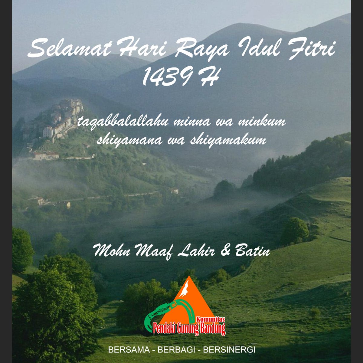 KPGBandung's tweet photo. Keluarga besar Komunitas Pendaki Gunung Bandung mengucapkan Selamat Hari Raya Idul Fitri 1439 H. Semoga amal ibadah kita di bulan Ramadan jadi pahala & bekal kelak di akhirat. Apapun, dimanapun kampung halaman kita, selalu jaga lingkungan & tebar kebaikan.
#kpgb #IdulFitri1439H https://t.co/jpt3fTnd4M
