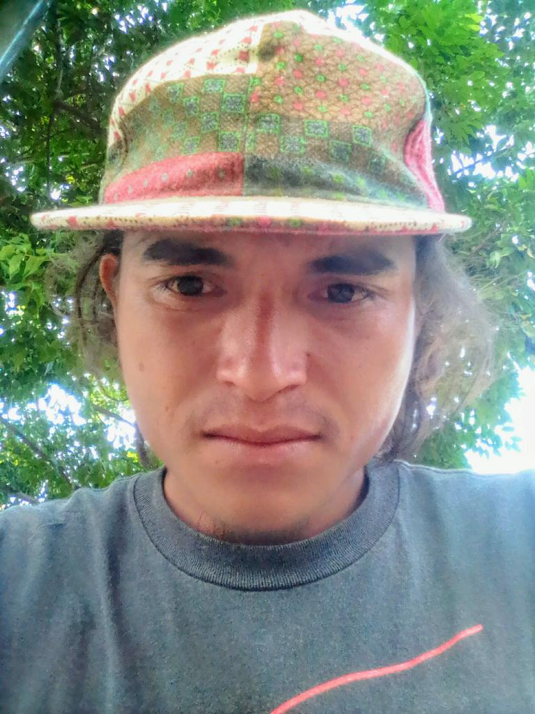 AdrianoMax3's tweet image. 👨