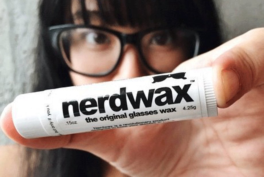 mental_floss's tweet photo. โNerdwaxโ Keeps Your Glasses From Sliding Down Your Nose โ https://t.co/cHgHhN6Kot https://t.co/3Sr4LkZS7U