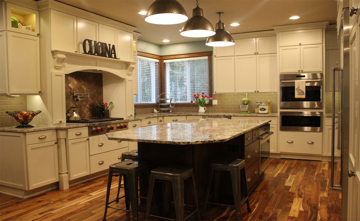 There are some things that are worth taking care of.  We are here to help. 
bit.ly/2rQpPXf #SeattleConstruction #WhyTile #HomeRemodel